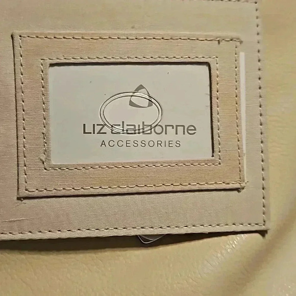 Liz Clarborne Pocketbook - Picture 6 of 12